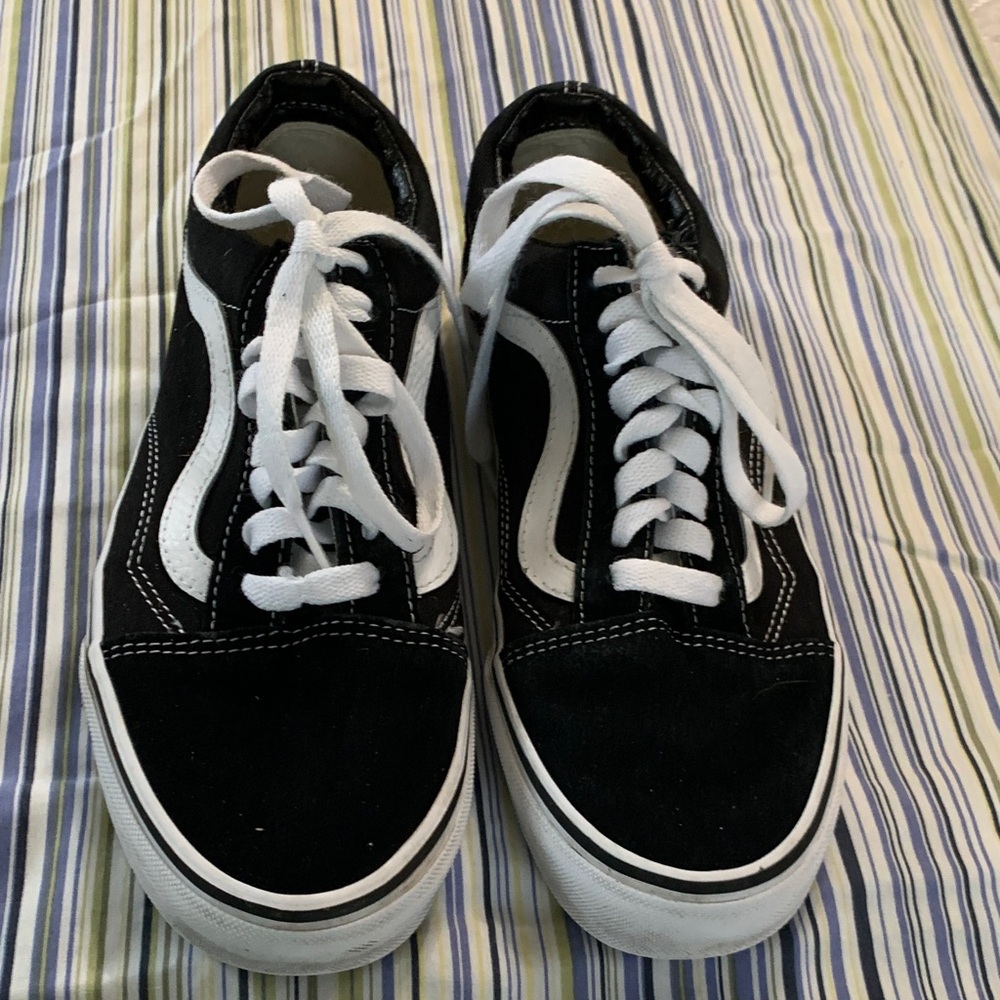 Vans Classic Black and White Low-Tops